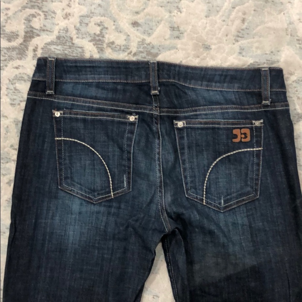 Joe’s Jeans Dark Flared Jeans Honey Size 30